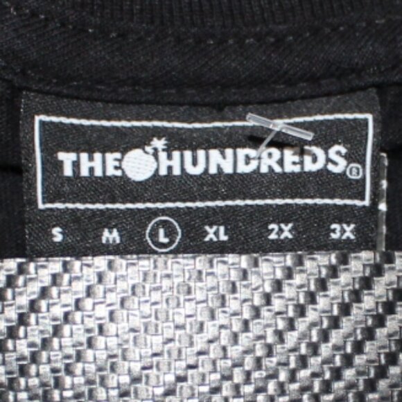 THE HUNDREDS - Picture 3 of 5